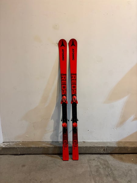 Atomic GS 159 cm 2022 Racing Skis With Bindings Max Din 10 (Used)