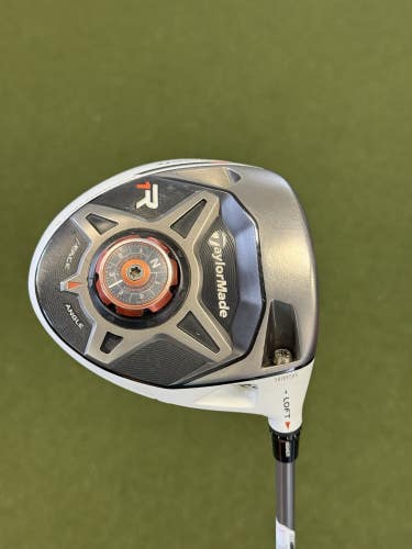 TaylorMade R1 Driver 10.5* Fujikura Speeder Reg Flex Graphite Mens RH