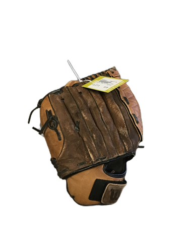 Used Wilson A440 BB/SB Glove RH Throw Brown 12 1/2" 11730-S000066537
