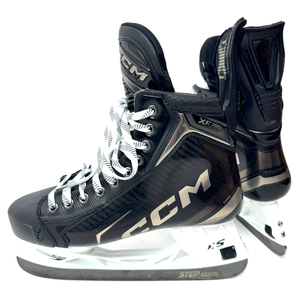 CCM Tacks XF Pro Skates Size 8 Regular w/Steels - Used Once