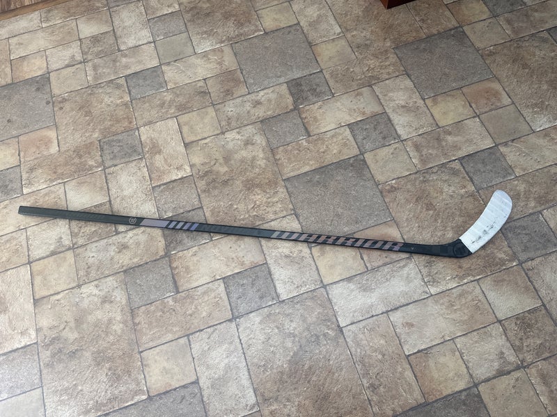 USED Warrior Super Novium Hockey Stick - RH/75 flex/W03