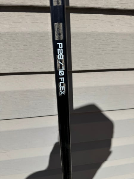 “ Real “ purple Senior Bauer Proto-R Right Handed Hockey Stick P28 (New)
