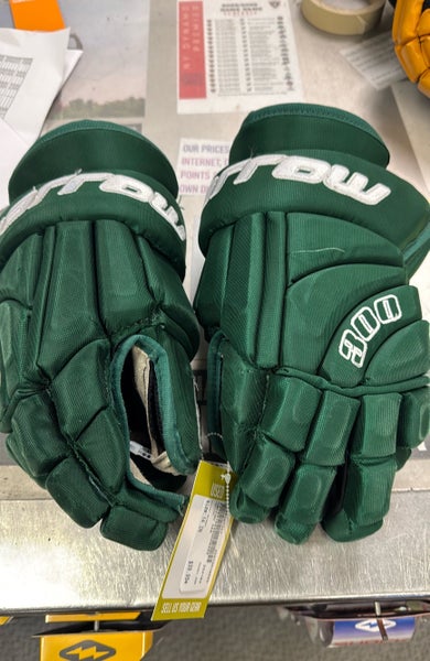 15" Harrow 300 (Used) Green Senior Ice Hockey Gloves 15 inch Adult SR 15 inch Large