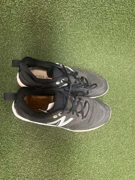 Black Men's Size M 10.0 (W 11.0) New Balance Metal (Used)(#11400)