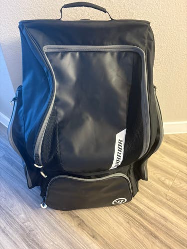 Warrior Wheeled Bag (Used)