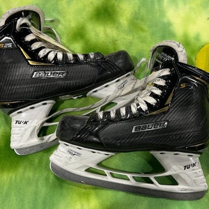 Bauer Supreme S25 Hockey Skates | INT 4