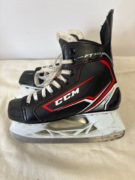 CCM JetSpeed FT340 Hockey Skates Regular Width Size 3 (Used)