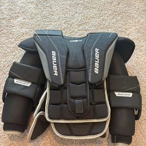 Junior Large/Extra Large Bauer GSX Goalie Chest Protector (Used)