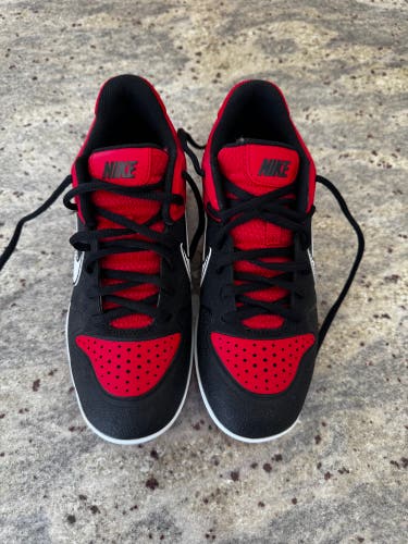 Red Kid's 4.5Y (Big Kids / Youth) Youth Air Jordan Low Top Molded Cleats (New)