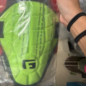Elbow Protection (New) S/M NEW