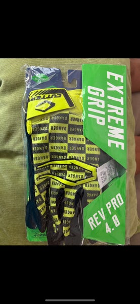 Yellow Adult XL Cutters Gloves (New) football gloves