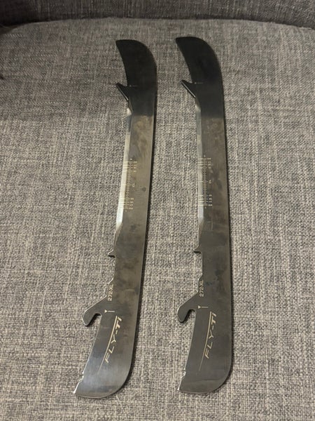 Bauer Fly-Ti 272 XL Hockey Steel Runners Pro Stock New