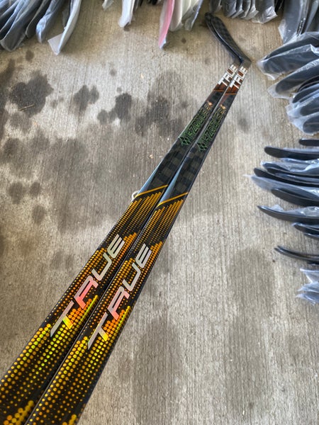 2 Pack New LH True Hzrdus 9X4 Hall Custom 105 flex yellow