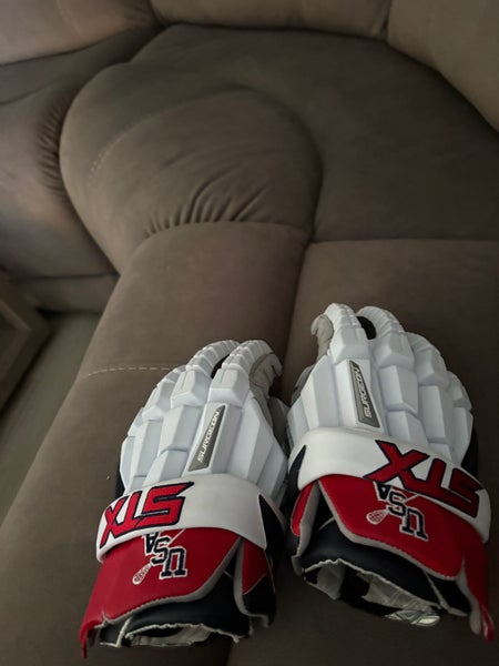 STX Surgeon RZR2 Lacrosse Gloves Large (Used)