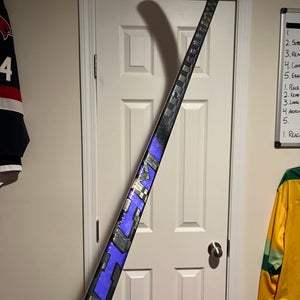 Senior CCM RibCor Trigger 10 Pro Right Handed Hockey Stick P29 (New)