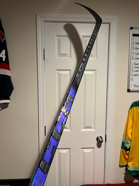 Senior CCM RibCor Trigger 10 Pro Right Handed Hockey Stick P29 (New)
