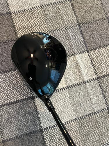 Men's TaylorMade Qi10 Right Handed Driver Stiff Flex 9 Loft (Used)