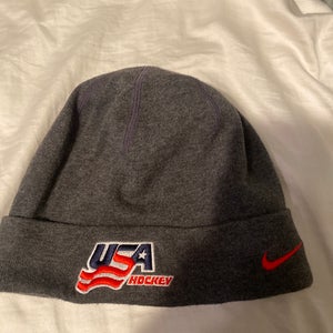 USA Hockey Gray Adult Unisex One Size Fits All Nike Hat (Used)