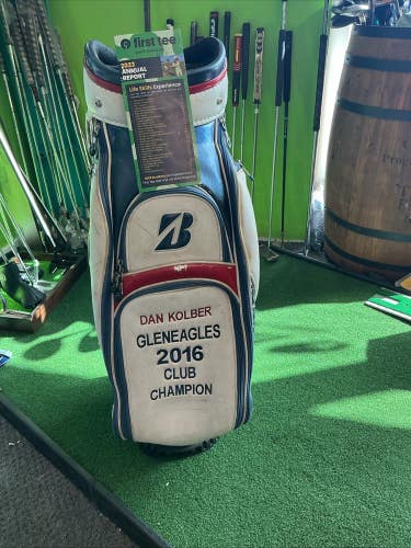Bridgestone Staff Bag 6-Way Dividers W/out Cover, Has Name On Bag