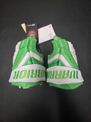 New 20th Anniversary Warrior Alpha LT Deluxe Gloves Junior 10" Green/White