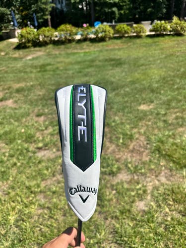 Callaway Elyte 7 Wood 21° 22° – Denali Charcoal 60g Reg/Stiff & Vanquish A Flex – 42”