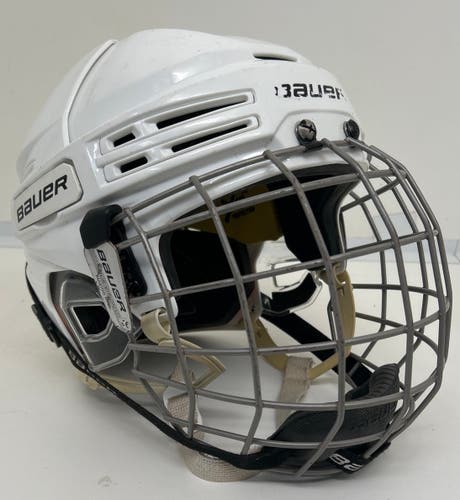 Medium Bauer Re-Akt 75 Helmet (Used)