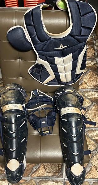 Catcher's Set (Used) All Star Adult System7 Axis CKCCPRO1X-TM Pro Catchers Gear Set
