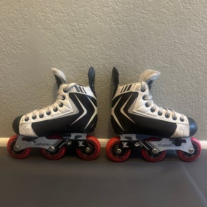 Alkali Hockey Skates Regular Width adjustable size boot Y11 - J1 (Used)