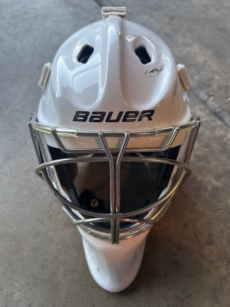 Senior 2022 Large Bauer NME One Goalie Mask (Used)