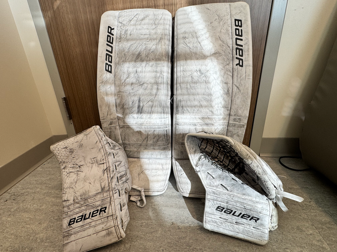 30+" Bauer GSX Regular Junior Goalie Full Set (Used)