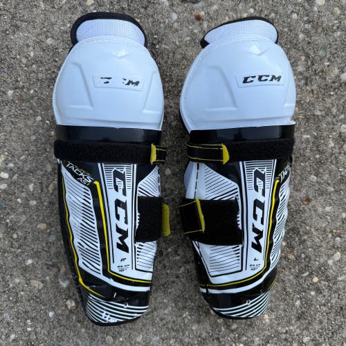 Youth CCM Super Tacks AS1 10" Shin Pads (Used)