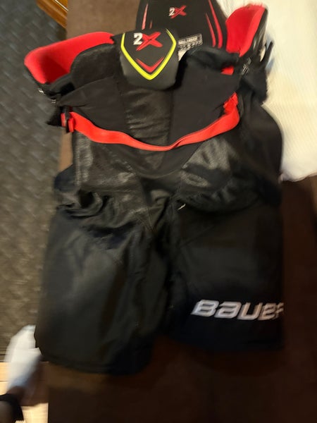 Senior Small Bauer Hockey Pants (Used)