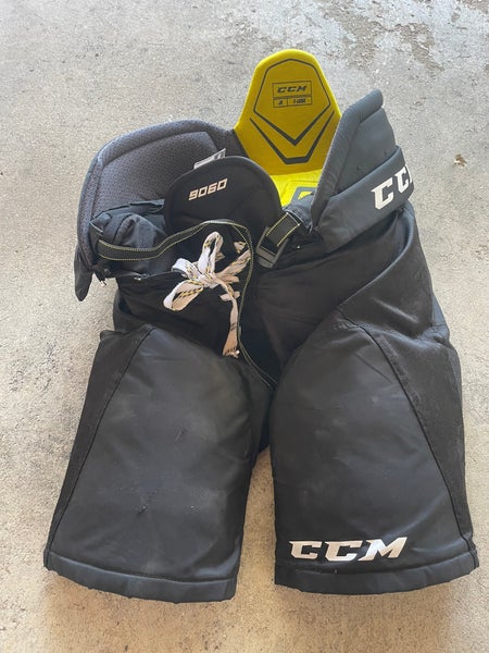 Men's Junior XL CCM Tacks 9060 Hockey Pants (Used)