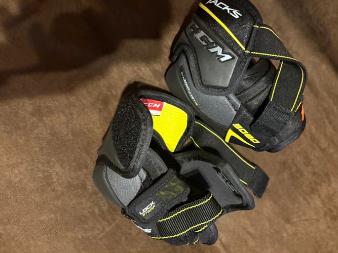 Junior Small CCM Elbow Pads (New)