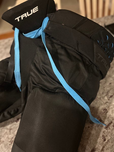 Men's Senior Large True Catalyst 9x4 Hockey Pants (Used)
