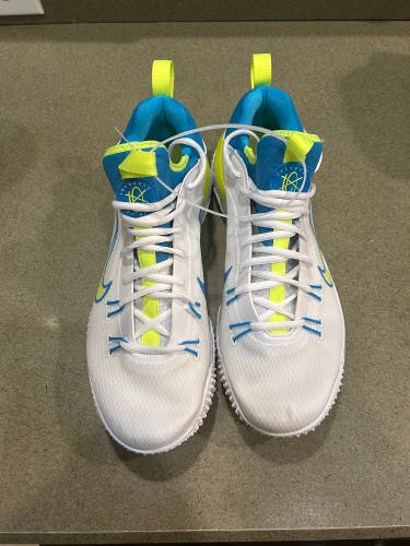 Nike Huarache 9 Elite TF LAX SE Size M 11.0 (W 12.0) Adult Nike Shoes (New)