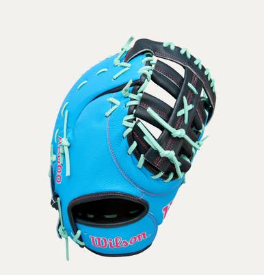 New 2025 FALL 12.5IN 1ST BASE MITT RHT A2000 11834-WILWBW103459125