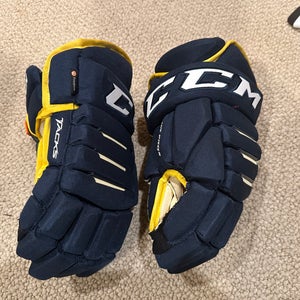CCM Tacks 4 roll pro 2 Gloves 14" (Used)