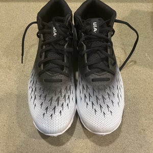 Under Armour Mens Spotlight Franchise Rm 4.0 Size M 10.5 (W 11.5) Adult Nike Molded Cleats (New)