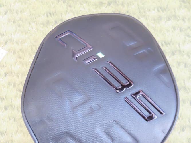 NEW * TaylorMade QI35 DESIGNER SERIES Blacked Out Driver Headcover