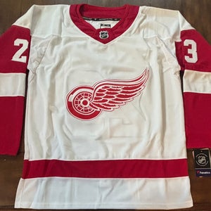 Detroit Red Wings Lucas Raymond White Jersey Adult Large (52)New With Tags