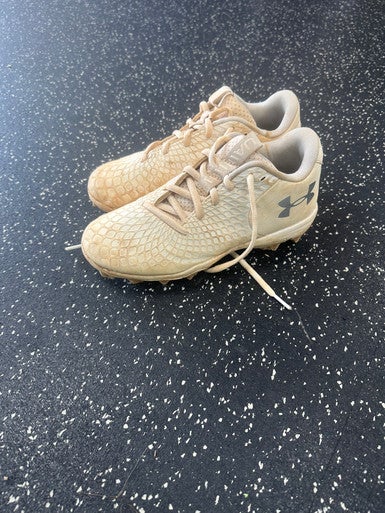 Used Under Armour CHARGED BB/SB Cleats White Junior 04 11849-S000032379