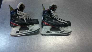 Used Bauer VAPOR VELOCITY Junior Hockey Skate Junior 05 11339-S000194567