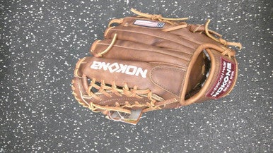 New Baseball Glove