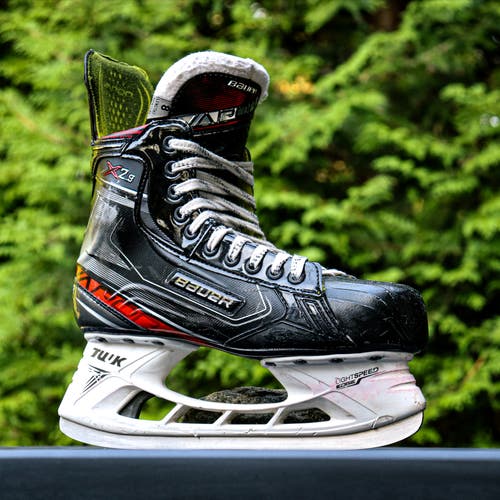 Bauer Vapor X2.9 Hockey Skates Regular Width 8 (Used)