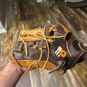 2024 Nokona Alpha LH Pitcher's Baseball Glove 11.25" (Used)