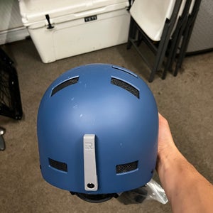 Unisex Large Helmet (New)