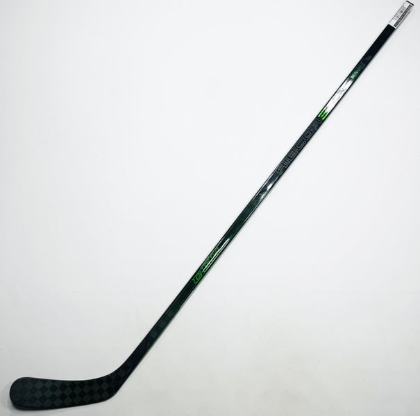 New CCM Ribcore Trigger 5 Pro Hockey Stick-RH-80 Flex-P90M-Grip