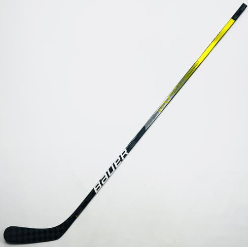 New Custom Gold Bauer Vapor Hyperlite Hockey Stick-RH-P92-82 Flex-Grip