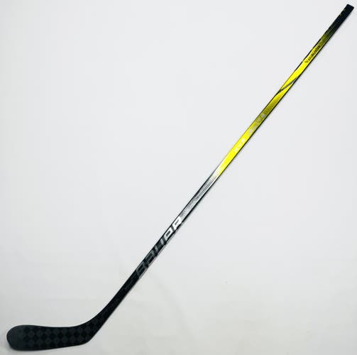 New Custom Gold Bauer Vapor Hyperlite Hockey Stick-RH-Pastrnak Pro Curve-82 Flex-Full Tactile